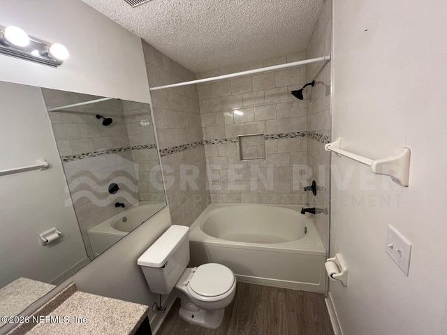 7739 COATBRIDGE Lane N, Jacksonville, FL 32244