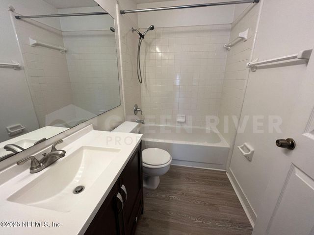 7739 COATBRIDGE Lane N, Jacksonville, FL 32244