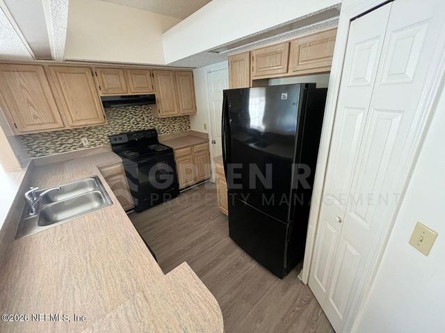 7739 COATBRIDGE Lane N, Jacksonville, FL 32244