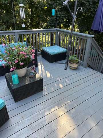 10 Hastings Lane, Nashua, NH 03064