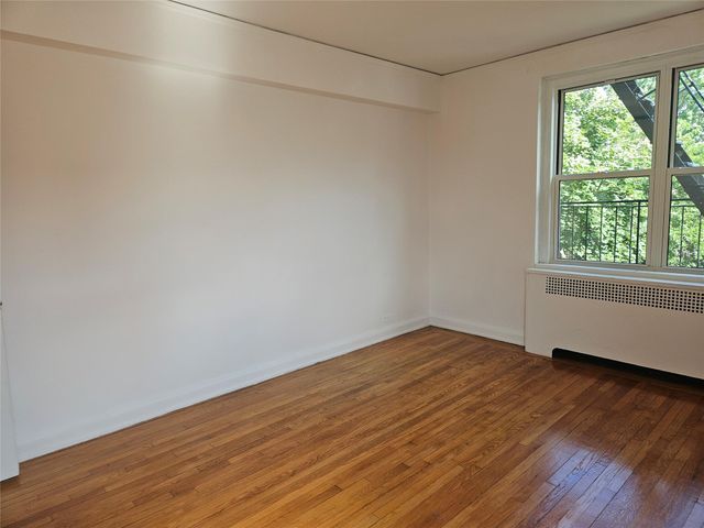 7215 37th Avenue 3H, Jackson Heights, NY 11372