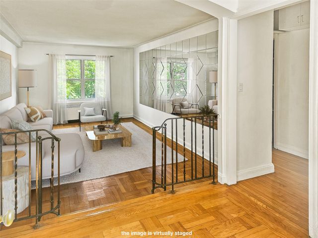 7215 37th Avenue 3H, Jackson Heights, NY 11372