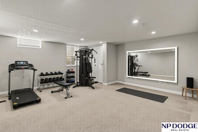 4811 Pratt Street, Omaha, NE 68104