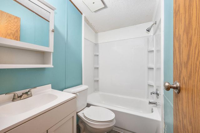 1825 34th Street, Allegan, MI 49010