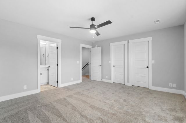 302 Jonathan Wade Circle, Clarksville, TN 37043