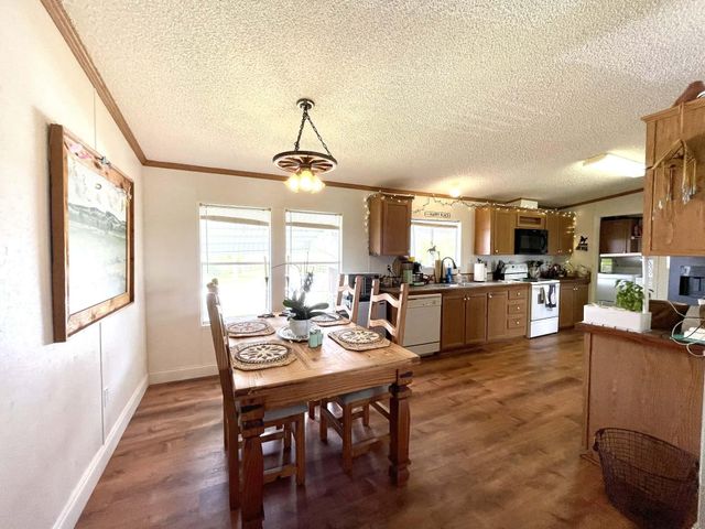 8121 NW 58th Lane, Okeechobee, FL 34972