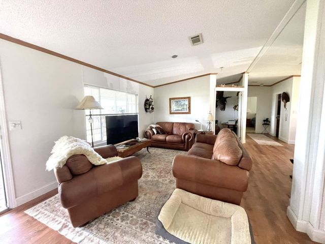 8121 NW 58th Lane, Okeechobee, FL 34972