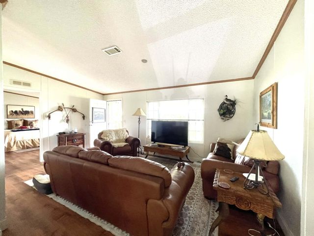 8121 NW 58th Lane, Okeechobee, FL 34972