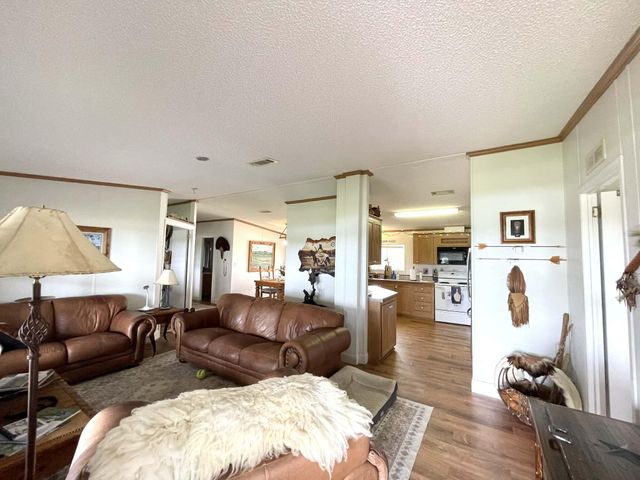 8121 NW 58th Lane, Okeechobee, FL 34972