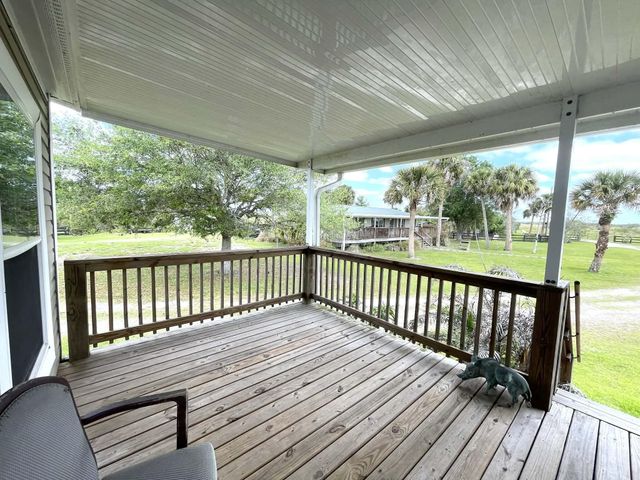 8121 NW 58th Lane, Okeechobee, FL 34972
