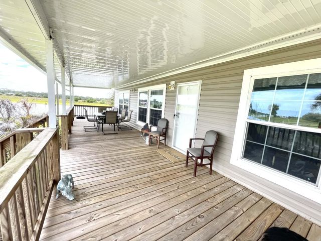 8121 NW 58th Lane, Okeechobee, FL 34972