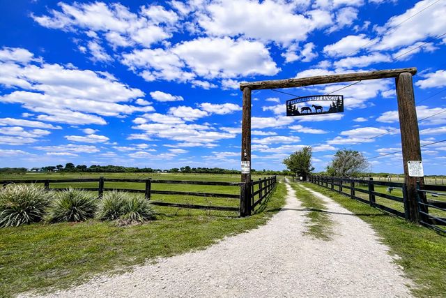 8121 NW 58th Lane, Okeechobee, FL 34972