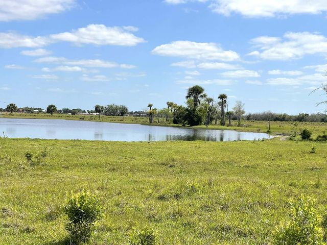 8121 NW 58th Lane, Okeechobee, FL 34972