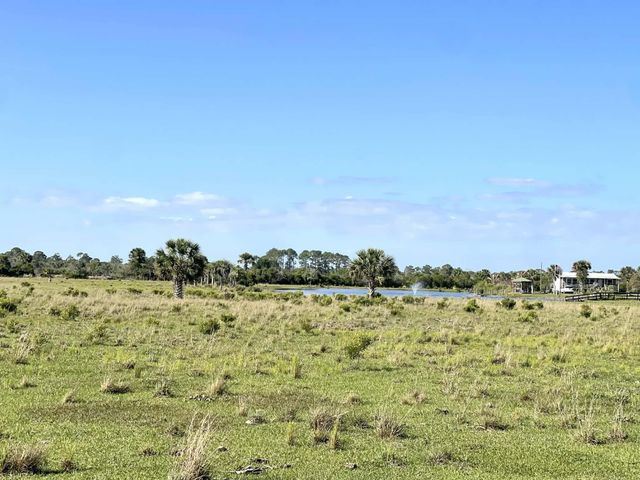 8121 NW 58th Lane, Okeechobee, FL 34972