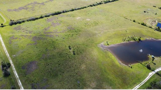 8121 NW 58th Lane, Okeechobee, FL 34972