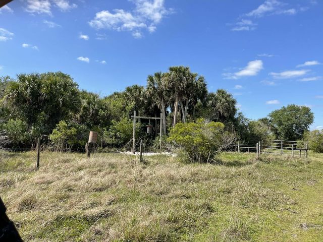8121 NW 58th Lane, Okeechobee, FL 34972