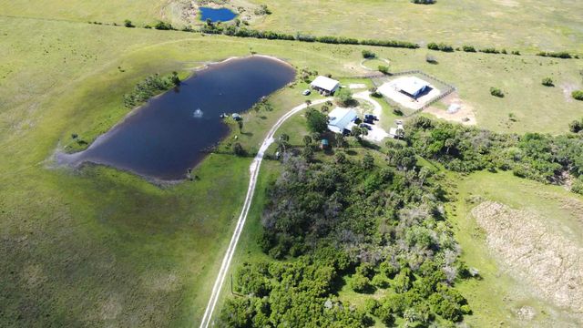 8121 NW 58th Lane, Okeechobee, FL 34972