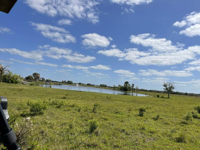 8121 NW 58th Lane, Okeechobee, FL 34972