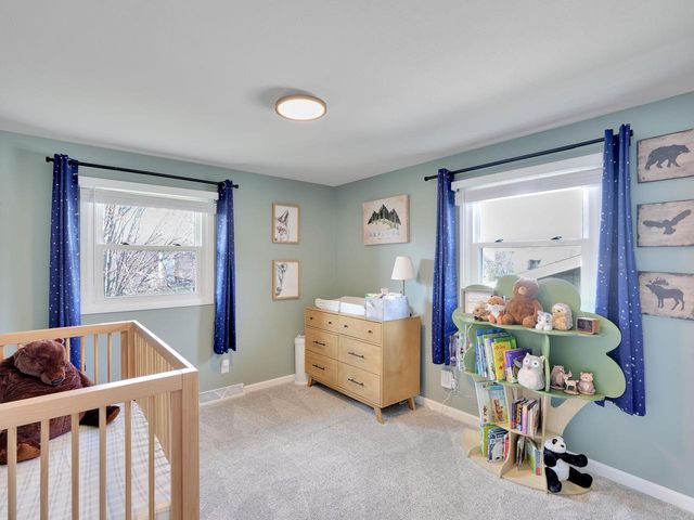 12915 W Wilbur DRIVE, New Berlin, WI 53151