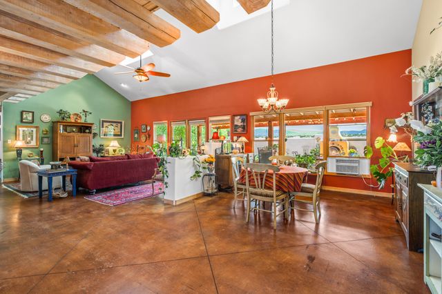 40 Craftsman Road, Santa Fe, NM 87508