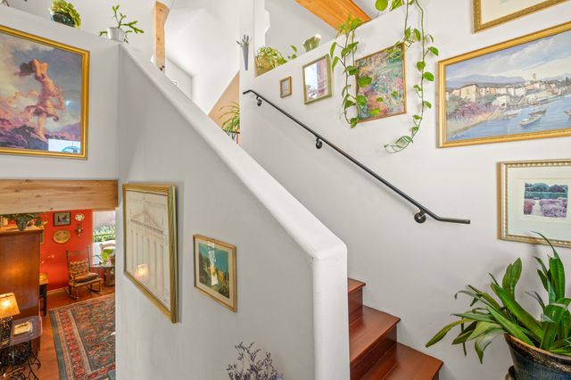 40 Craftsman Road, Santa Fe, NM 87508