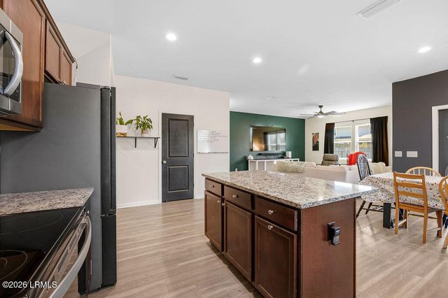 1231 Salty Hammock Court, Beaufort, SC 29902