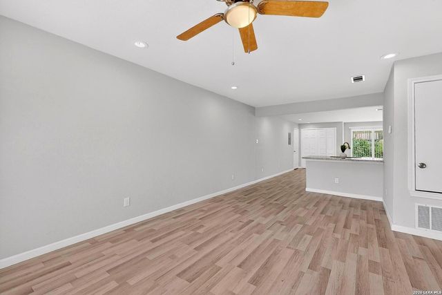 825 Fitch St, San Antonio, TX 78214