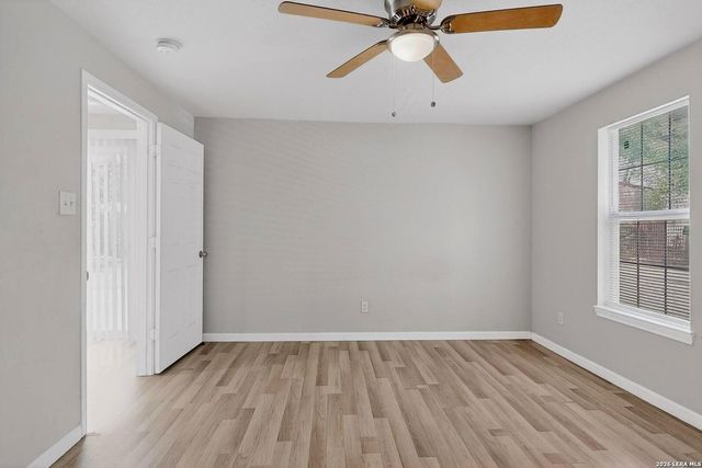 825 Fitch St, San Antonio, TX 78214