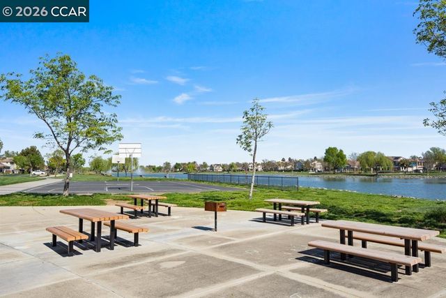 5627 Arcadia Cir, Discovery Bay, CA 94505