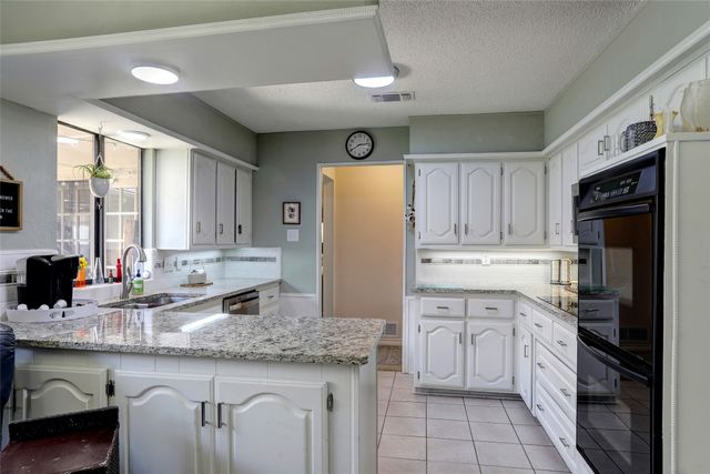 435 Tiffany Trail, Richardson, TX 75081