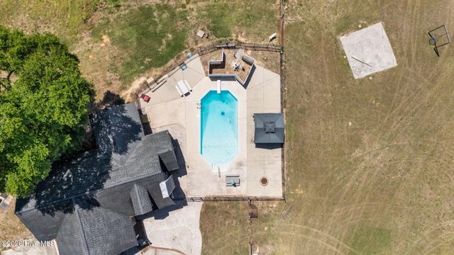 435 Thomas Way 5-B, Cameron, NC 28326