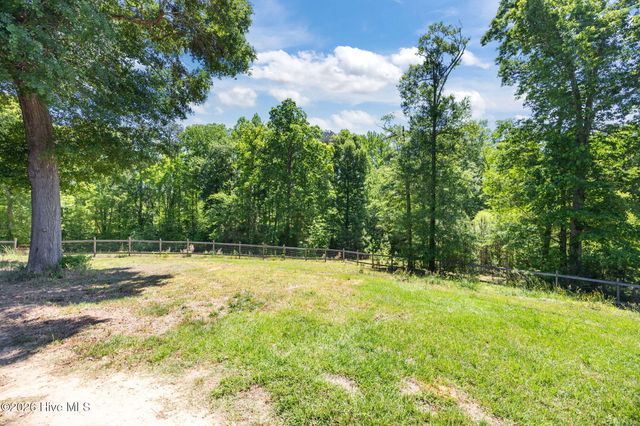 435 Thomas Way 5-B, Cameron, NC 28326