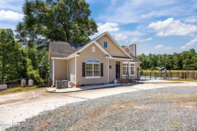435 Thomas Way 5-B, Cameron, NC 28326