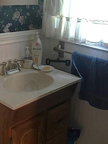 8280 Marlboro Avenue, Barnwell, SC 29812