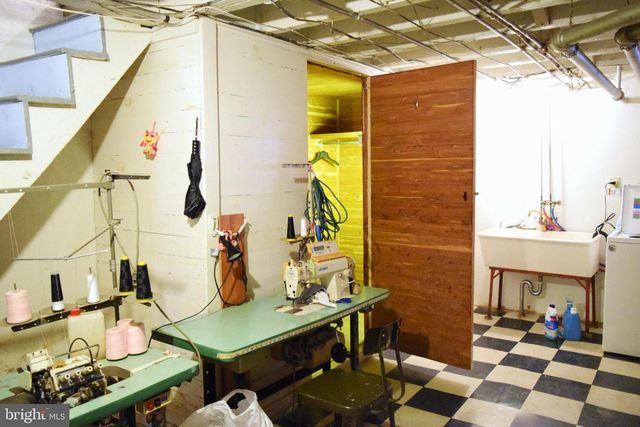 1204 PRATT ST, Philadelphia, PA 19124