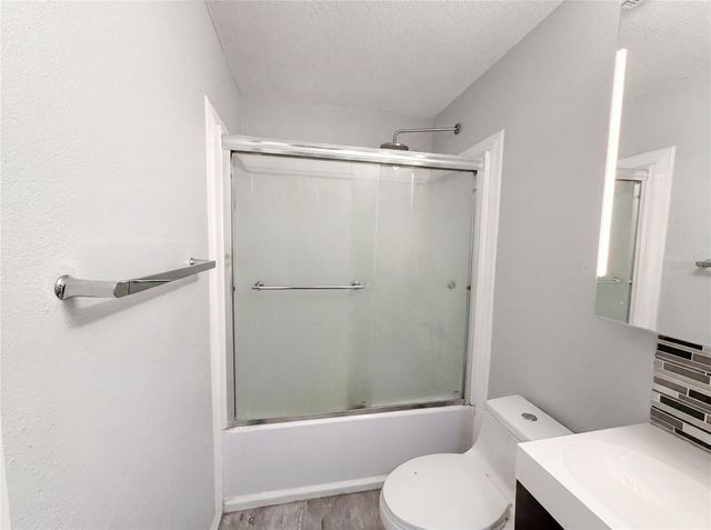 2308 S PARK AVENUE, Sanford, FL 32771