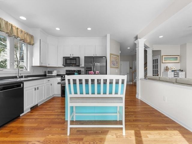 100 Buttercup Ln 100, Grafton, MA 01560
