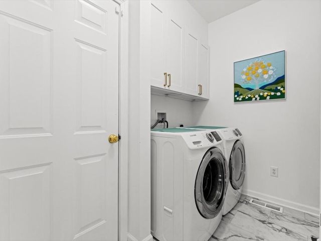 100 Buttercup Ln 100, Grafton, MA 01560