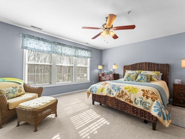 100 Buttercup Ln 100, Grafton, MA 01560