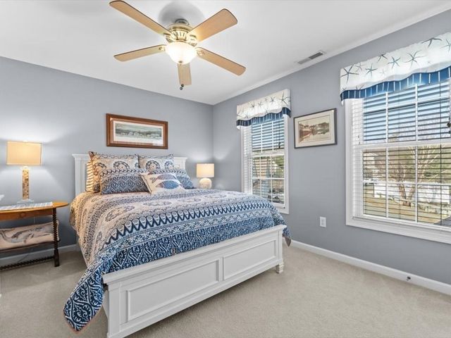 100 Buttercup Ln 100, Grafton, MA 01560