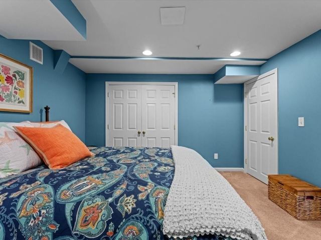 100 Buttercup Ln 100, Grafton, MA 01560