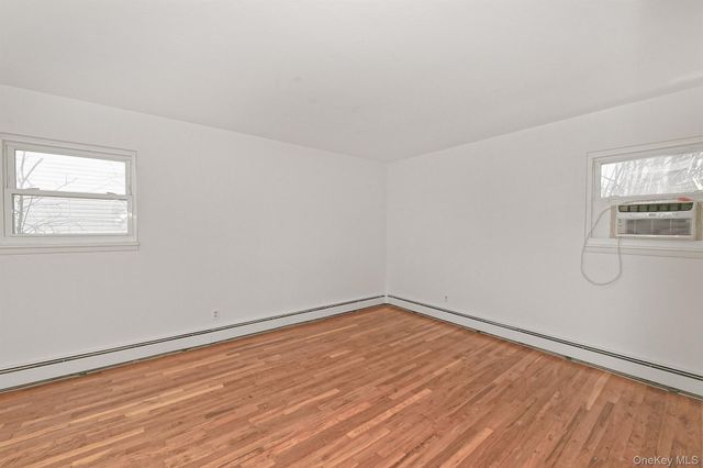 8 Harbor Hill Road 2 Second Floor, Glen Cove, NY 11542