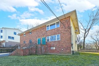 8 Harbor Hill Road 2 Second Floor, Glen Cove, NY 11542