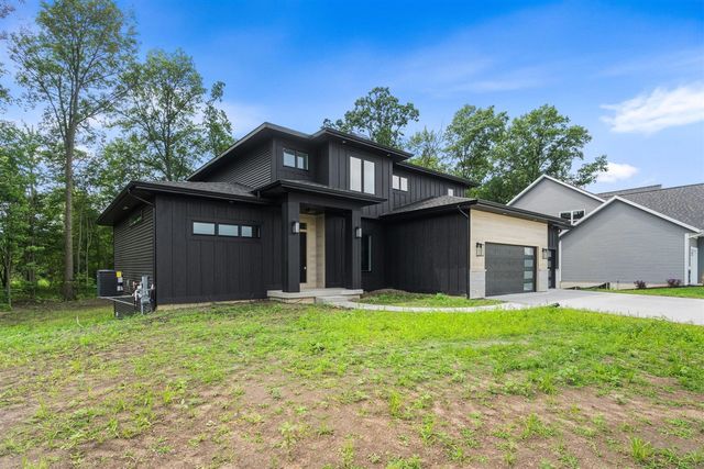 4662 Hidden Ridge Drive, Hudsonville, MI 49426