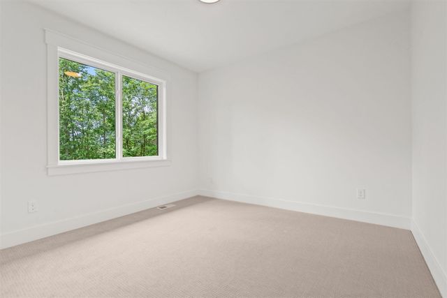 4662 Hidden Ridge Drive, Hudsonville, MI 49426