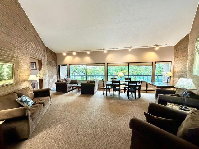 4350 Trenton Lane N 311, Plymouth, MN 55442