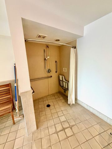 4350 Trenton Lane N 311, Plymouth, MN 55442