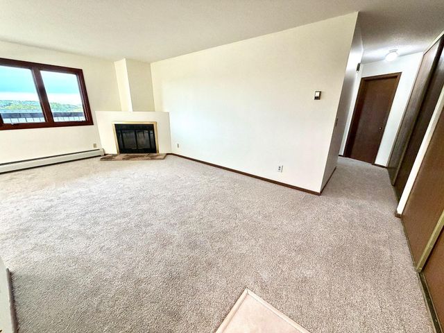 4350 Trenton Lane N 311, Plymouth, MN 55442