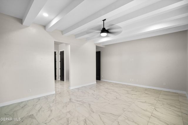 625 Bluegruff Street, Horizon City, TX 79928