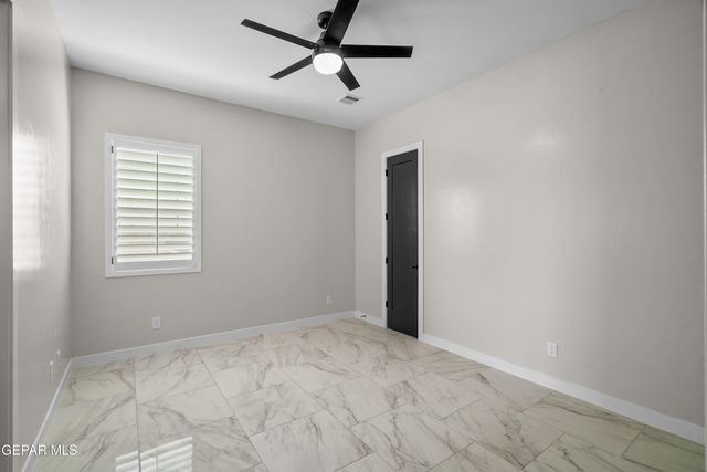 625 Bluegruff Street, Horizon City, TX 79928